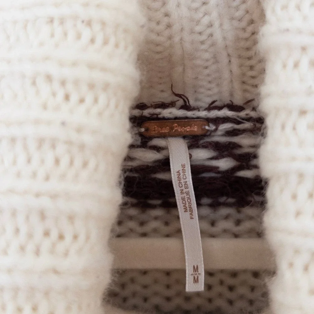 Free People Fair‎ Isle Oversized Turtleneck Sweater Sz M Brown White Apres Ski